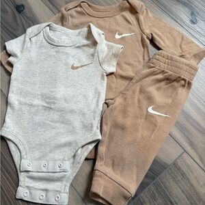 Nike Kids One Piece Set - Cream and Tan